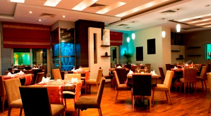 Magnum & West Bay 4* Doha